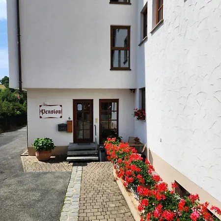 Landgasthof Hummel Отель *