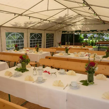 Landgasthof Hummel Hotel *